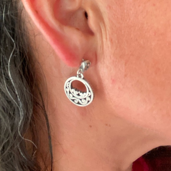 Sold- Brighton retired scrolled hoop earrings - Picture 4 of 5